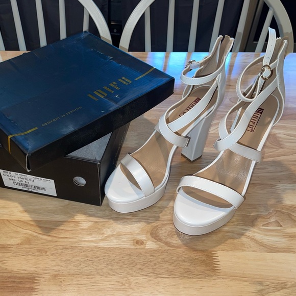 IDIFU Women's Platform Chunky White High Heels - Picture 8 of 13